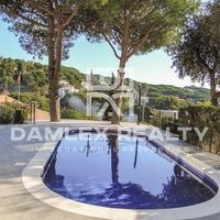 Вилла в Испании, Каталония, Жирона, 260 кв.м.