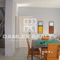 Вилла в Испании, Каталония, Жирона, 250 кв.м.