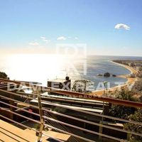 Дом в Испании, Каталония, Жирона, 380 кв.м.