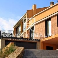 Вилла в Испании, Каталония, Жирона, 350 кв.м.