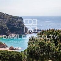 House in Spain, Catalunya, Girona, 210 sq.m.