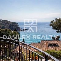 House in Spain, Catalunya, Girona, 210 sq.m.