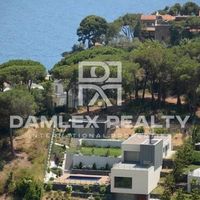 Вилла в Испании, Каталония, Жирона, 300 кв.м.