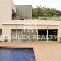 Вилла в Испании, Каталония, Жирона, 300 кв.м.