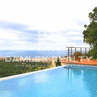 Дом в Испании, Каталония, Жирона, 330 кв.м.