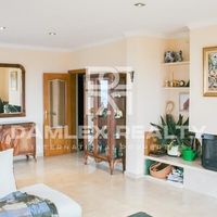 Дом в Испании, Каталония, Жирона, 330 кв.м.