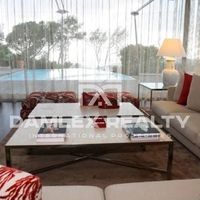 Villa in Spain, Catalunya, Girona, 809 sq.m.
