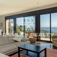 Villa in Spain, Catalunya, Girona, 320 sq.m.