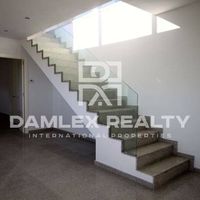 Villa in Spain, Catalunya, Girona, 317 sq.m.