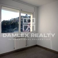 Villa in Spain, Catalunya, Girona, 317 sq.m.