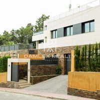 Дом в Испании, Каталония, Жирона, 321 кв.м.