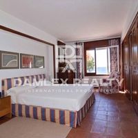 Вилла в Испании, Каталония, Жирона, 650 кв.м.