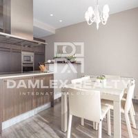 Вилла в Испании, Каталония, Жирона, 454 кв.м.