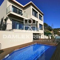 Вилла в Испании, Каталония, Жирона, 250 кв.м.