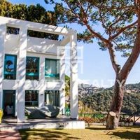 Villa in Spain, Catalunya, Girona, 250 sq.m.