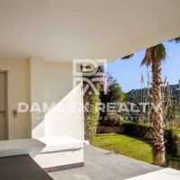 Villa in Spain, Catalunya, Girona, 250 sq.m.