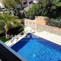 Дом в Испании, Каталония, Жирона, 500 кв.м.