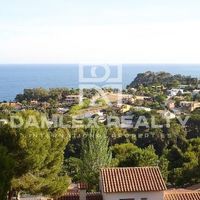 Вилла в Испании, Каталония, Жирона, 415 кв.м.