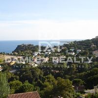 Вилла в Испании, Каталония, Жирона, 415 кв.м.