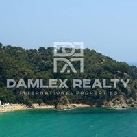 Вилла в Испании, Каталония, Жирона, 1013 кв.м.