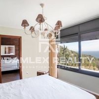 Дом в Испании, Каталония, Жирона, 340 кв.м.