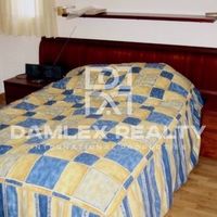 Villa in Spain, Catalunya, Girona, 400 sq.m.