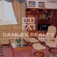 Villa in Spain, Catalunya, Girona, 400 sq.m.