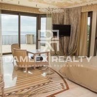 Villa in Spain, Catalunya, Girona, 800 sq.m.