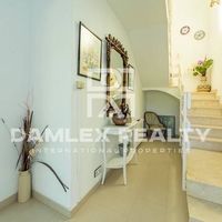 Дом в Испании, Каталония, Жирона, 250 кв.м.