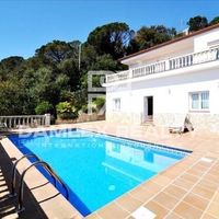 Дом в Испании, Каталония, Жирона, 230 кв.м.