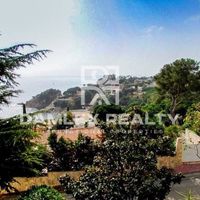 Villa in Spain, Catalunya, Girona, 220 sq.m.