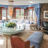 Villa in Spain, Catalunya, Girona, 220 sq.m.