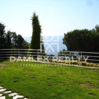 Villa in Spain, Catalunya, Girona, 260 sq.m.