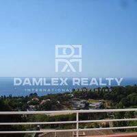 Villa in Spain, Catalunya, Girona, 260 sq.m.