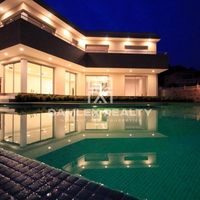 Villa in Spain, Catalunya, Girona, 450 sq.m.