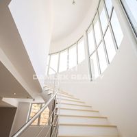 Villa in Spain, Catalunya, Girona, 450 sq.m.