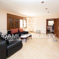 Villa in Spain, Catalunya, Girona, 350 sq.m.