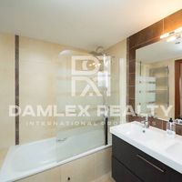 Villa in Spain, Catalunya, Girona, 350 sq.m.