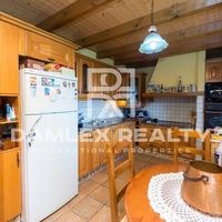 Дом в Испании, Каталония, Жирона, 380 кв.м.