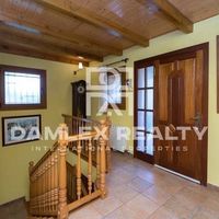 Дом в Испании, Каталония, Жирона, 380 кв.м.