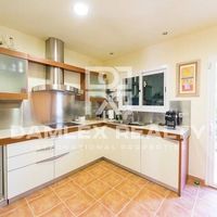 Вилла в Испании, Каталония, Жирона, 250 кв.м.