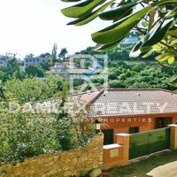 Villa in Spain, Catalunya, Girona, 225 sq.m.