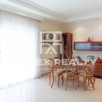Villa in Spain, Catalunya, Girona, 271 sq.m.