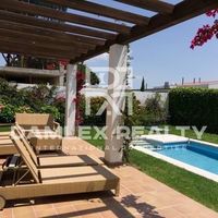 Villa in Spain, Catalunya, Girona, 226 sq.m.