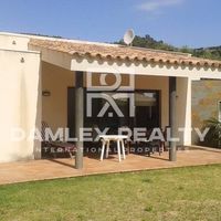 Villa in Spain, Catalunya, Girona, 240 sq.m.