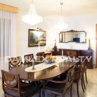 Villa in Spain, Catalunya, Girona, 300 sq.m.