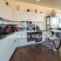 Villa in Spain, Catalunya, Girona, 356 sq.m.