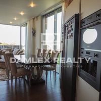 Villa in Spain, Catalunya, Girona, 356 sq.m.