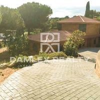 Villa in Spain, Catalunya, Girona, 268 sq.m.