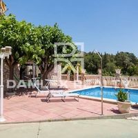 Вилла в Испании, Каталония, Жирона, 400 кв.м.